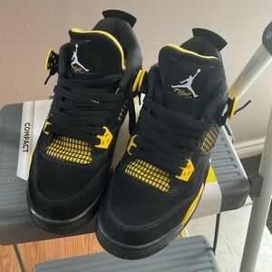 Air Jordan 4 Retro Thunder GS | Youth 7Y | With Box